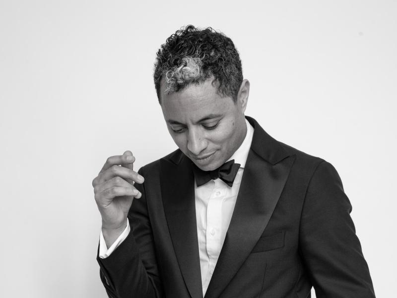 Jose James in black and white