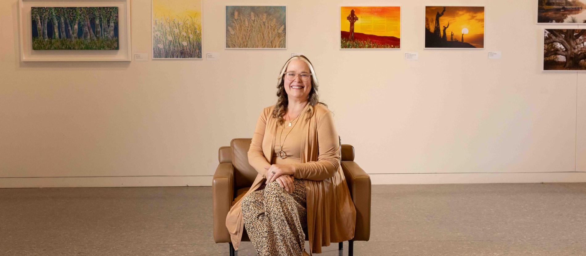 Michelle Mac Lennan Headshot in Gallery