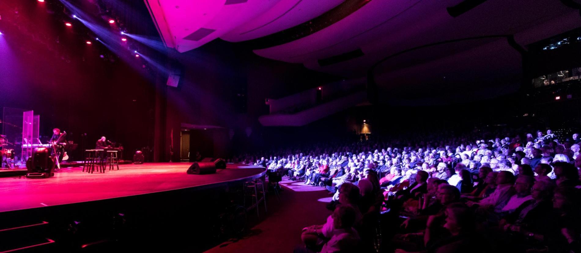 Steena Murray Mainstage can seat 800 to 1500 people.